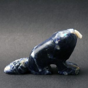 Blue beaver Zuni fetish carving by Jimmy Yawakia