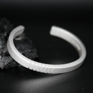 Argentium silver bracelet by Chris Pruitt