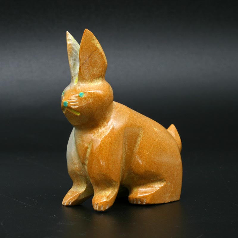 Rabbit Carving by Enrike Leekya