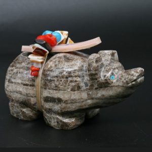 Zuni Bear Fetish Carving by Enrike Leekya