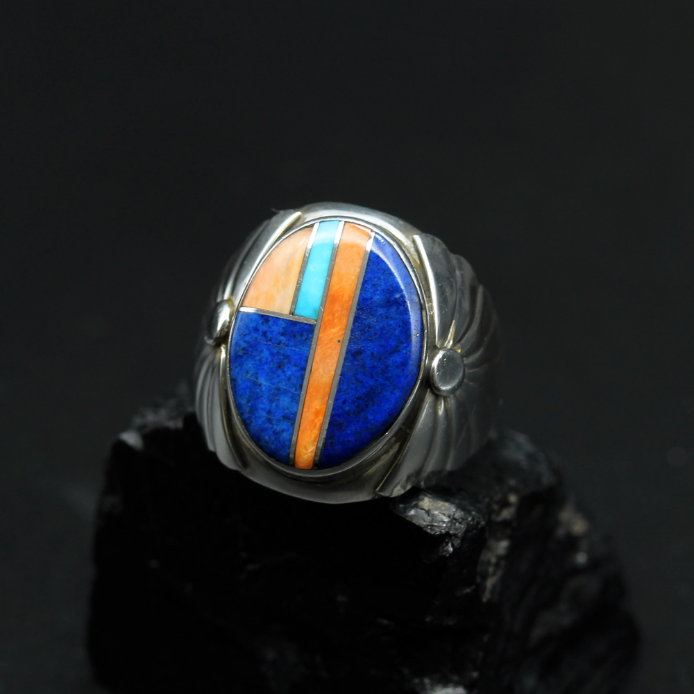Vintage 1970's Lapis inlay ring