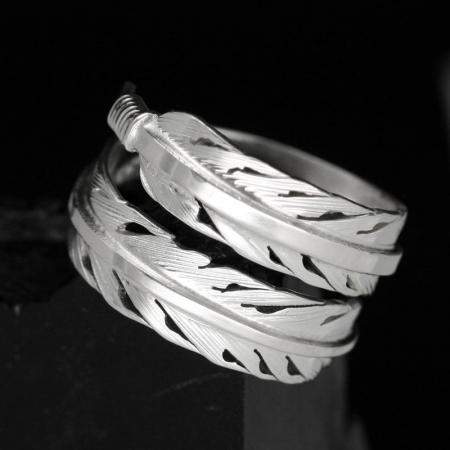 silver feather ring by Harvey Chavez